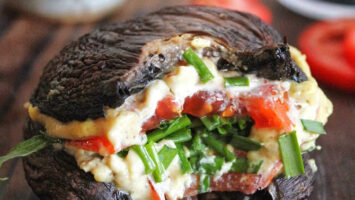 Ricetta burger di funghi e pomodori